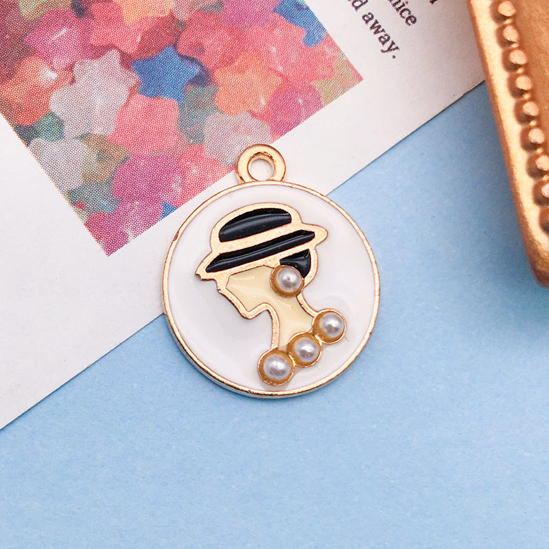 Wholesale Dripping Oil White Urban Beauty Alloy Cartoon Necklace Bracelet Pendant